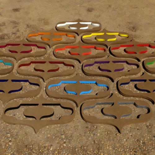 Installation - ''les YEUX DE LA TERRE'' - installation en relief mural ou à même le sol- 16 structures (paires d'yeux) disponibles pour diverses compositions - dimensions variables -modules en terre crue+extrudé+ peinture.
													dim. pour chaque module: 87x60x4 cm