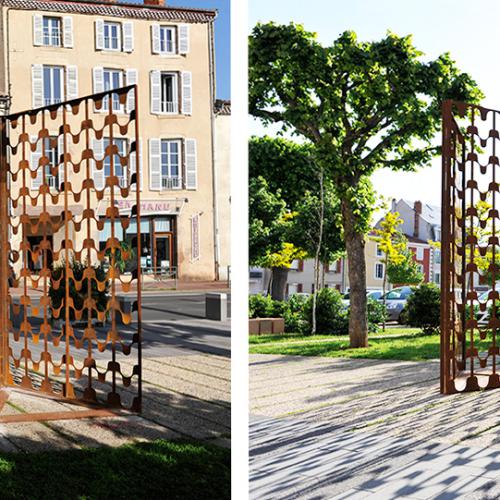 Sculpture ''le Paravent du VENT''- acier brut - 300 x 470 x 133 cm - Poids: 580 kg avec socle amovible- visuels recto-verso