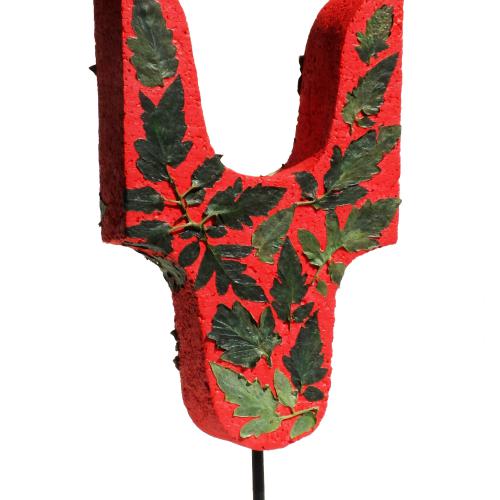 Sculpture série ''Eloge de la Tomate''- ST-S666H - Feuilles de plantes de tomates+peinture sur polystyrène- 67x35x13 cm- 